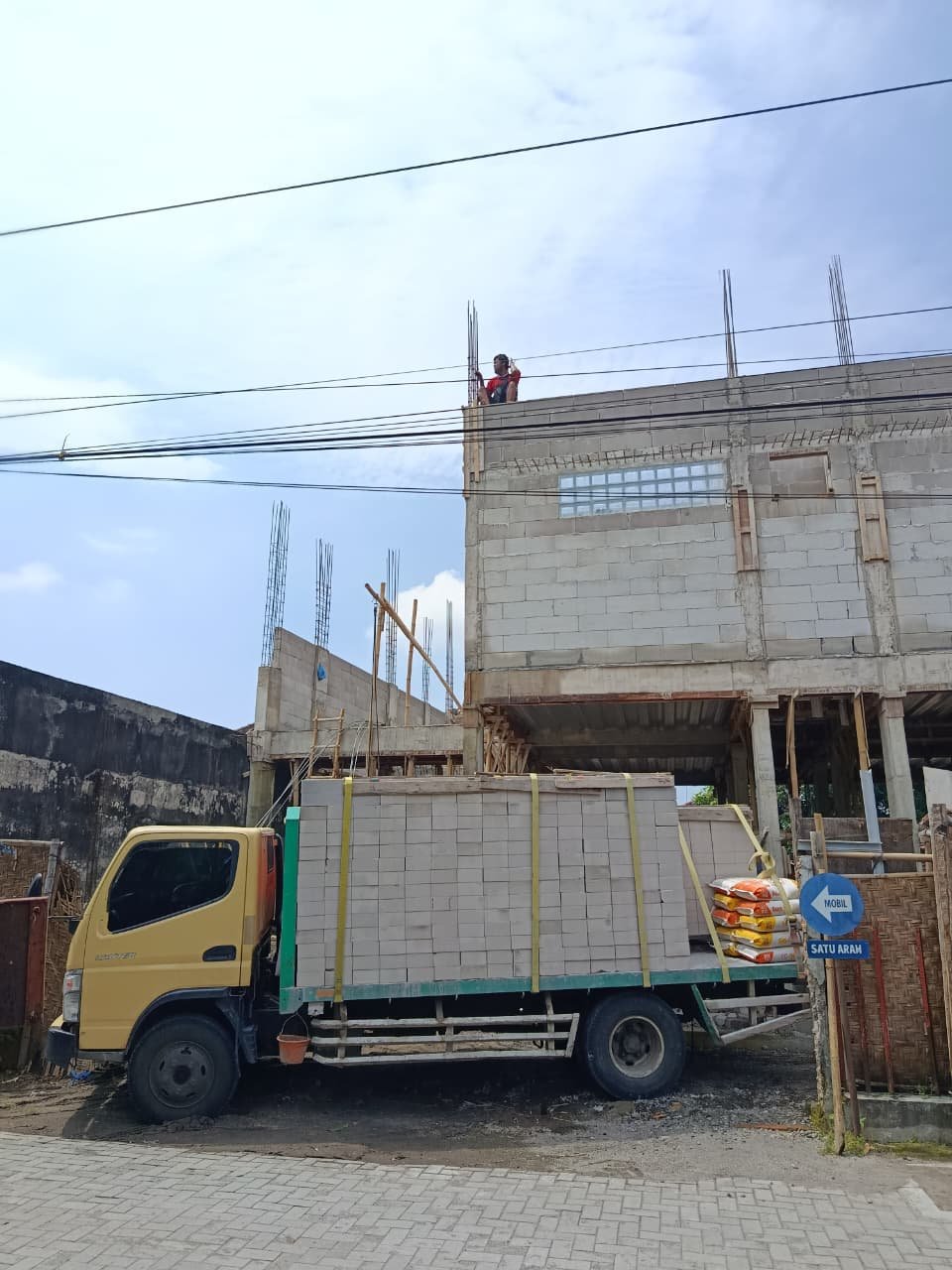 Bata Ringan Proyek 11